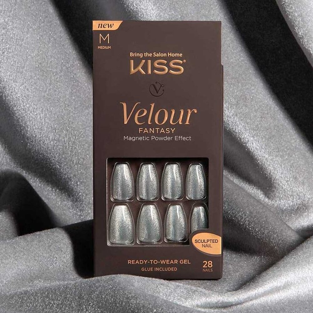 Kiss Velour Fantasy Magnetic Powder Effect Nails Medium Length